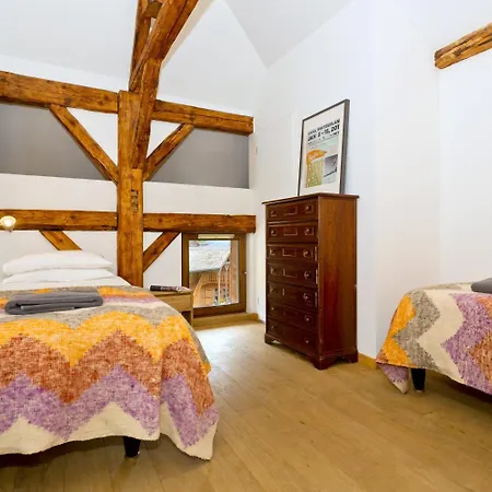Hideout Alojamento de Turismo Selvagem Morzine