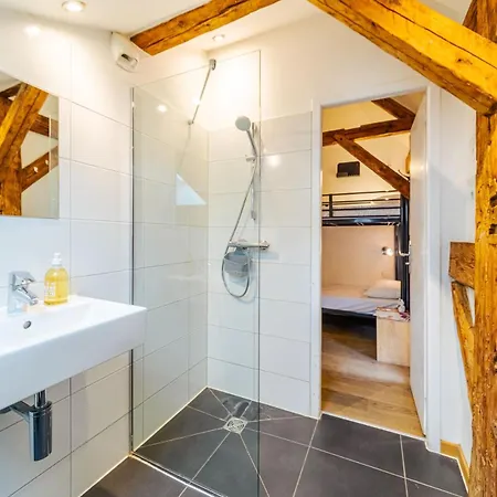 Hideout Lodge
